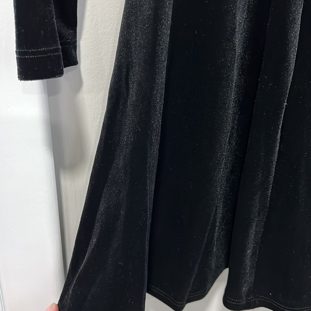 Susana Monaco LONG SLEEVE MOCK NECK STRETCH VELVET MINIDRESS IN BLACK - Picture 5 of 9
